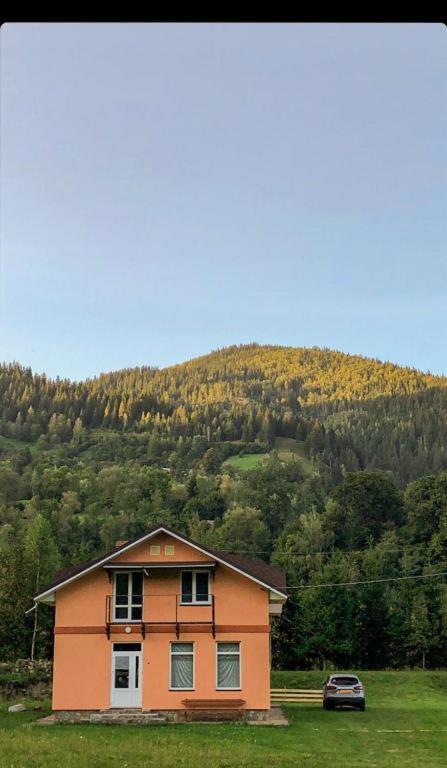 Будинок в пейзажній місцевості Krivorovnya Экстерьер фото